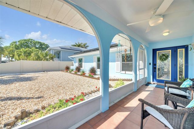 1015 SPINDLE PALM WAY, Apollo Beach, FL 33572