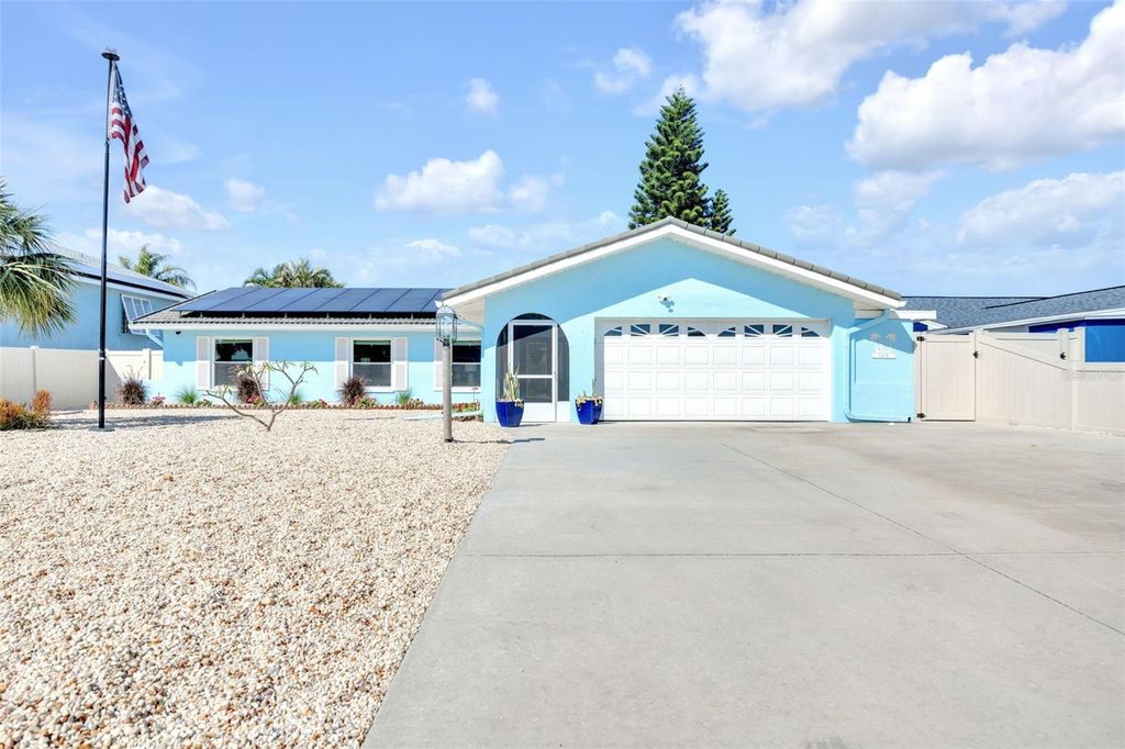 1015 SPINDLE PALM WAY, Apollo Beach, FL 33572