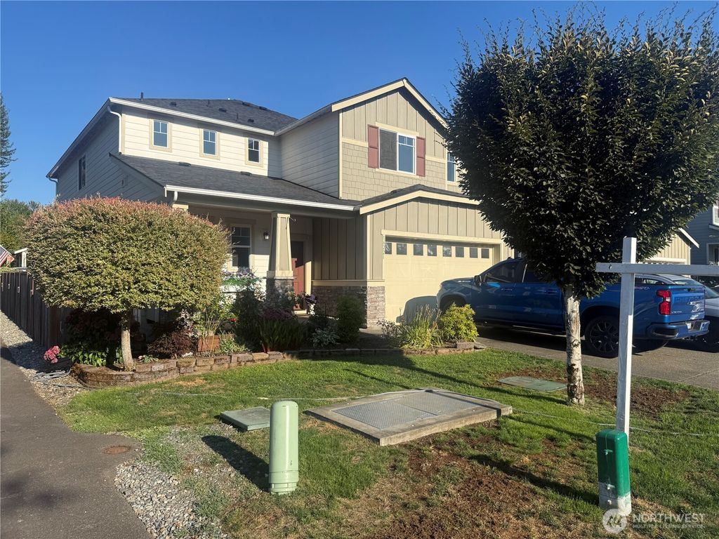 16221 81st Avenue Ct E, Puyallup, WA 98375