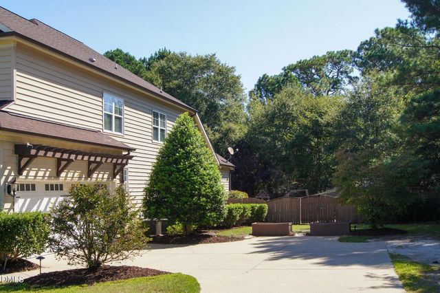 285 Sherman Pines Drive, Fuquay Varina, NC 27526