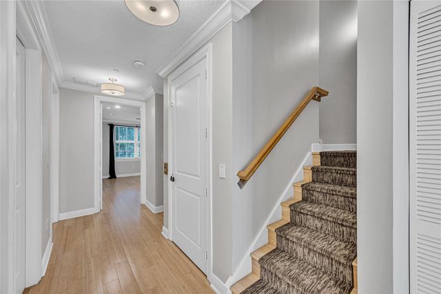 1617 NE 2ND Court, Fort Lauderdale, FL 33301