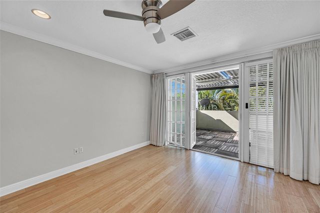 1617 NE 2ND Court, Fort Lauderdale, FL 33301