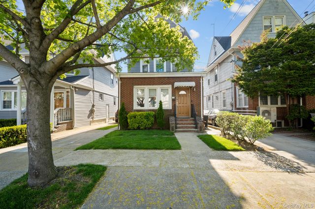 8514 123rd Street, Kew Gardens, NY 11415