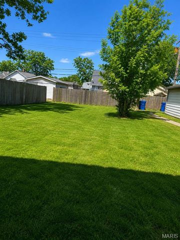 2653 Washington Avenue, Granite City, IL 62040
