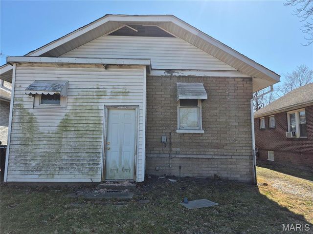 2653 Washington Avenue, Granite City, IL 62040