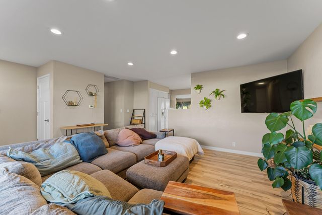 922 SW Spruce Street, Grants Pass, OR 97526