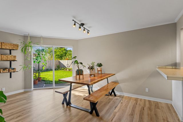 922 SW Spruce Street, Grants Pass, OR 97526