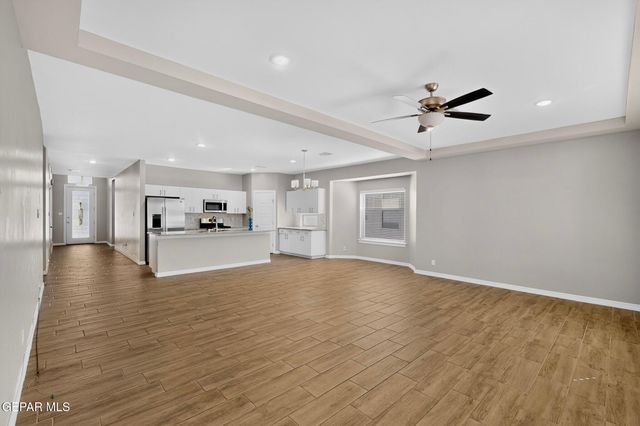 14488 JOHNNY MATA Drive, El Paso, TX 79938
