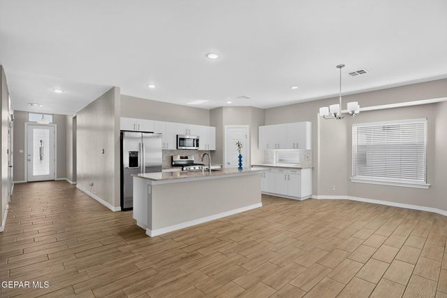 14488 JOHNNY MATA Drive, El Paso, TX 79938