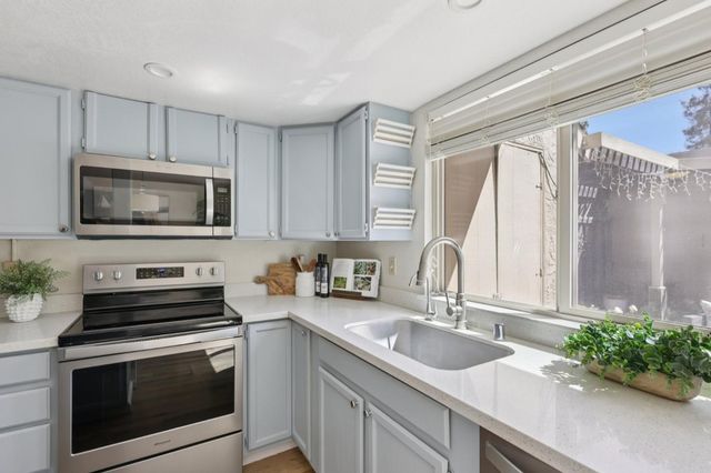 1522 De Rose, San Jose, CA 95126