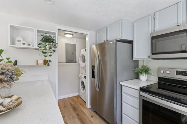 1522 De Rose, San Jose, CA 95126