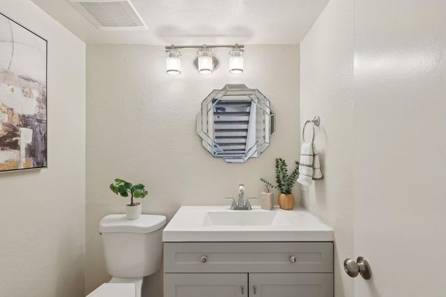 1522 De Rose, San Jose, CA 95126