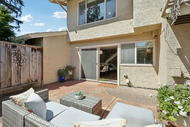 1522 De Rose, San Jose, CA 95126