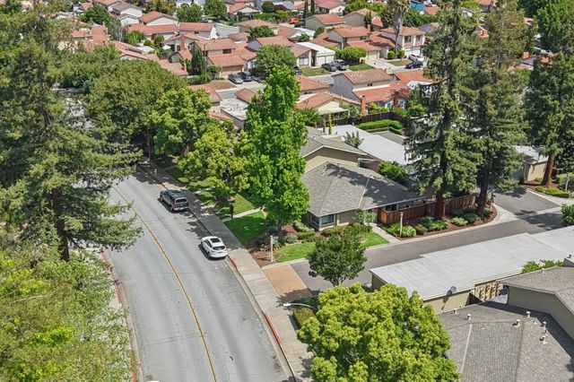 1522 De Rose, San Jose, CA 95126