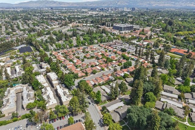 1522 De Rose, San Jose, CA 95126