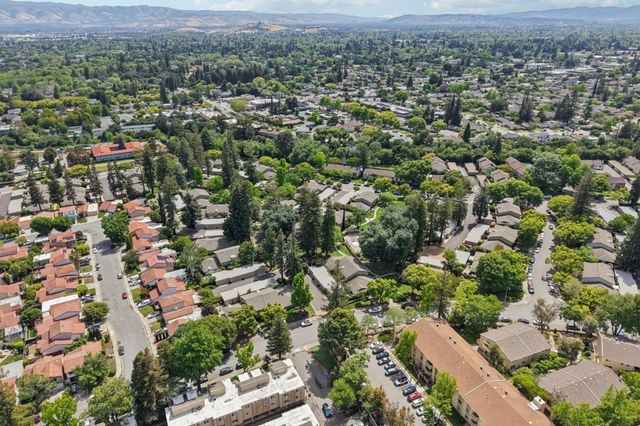 1522 De Rose, San Jose, CA 95126