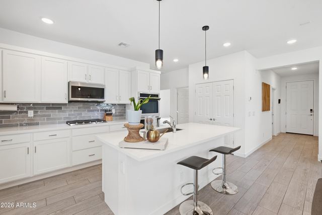 26986 N 170th Lane Lane, Surprise, AZ 85387