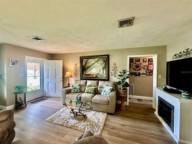 790 AVENUE Q SE, Winter Haven, FL 33880