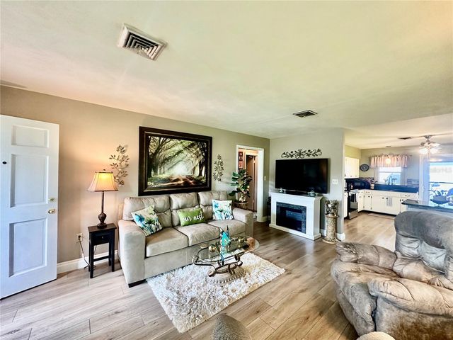 790 AVENUE Q SE, Winter Haven, FL 33880