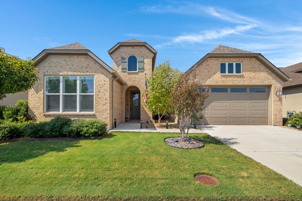 9812 Stonefield Way, Denton, TX 76207 — exterior