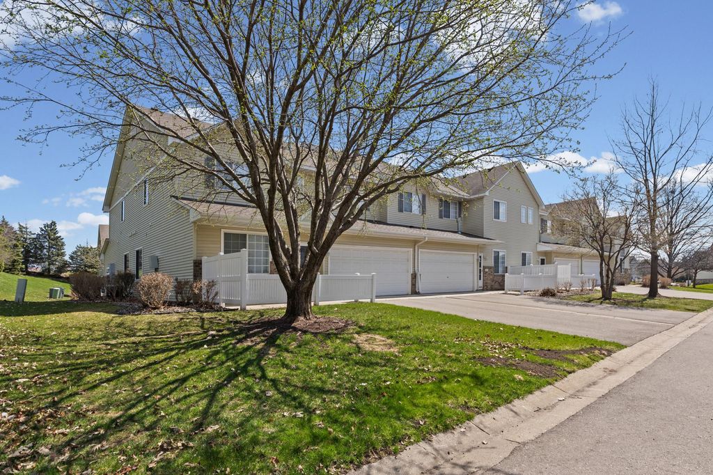 3053 Juniper Lane D, Woodbury, MN 55125 — exterior