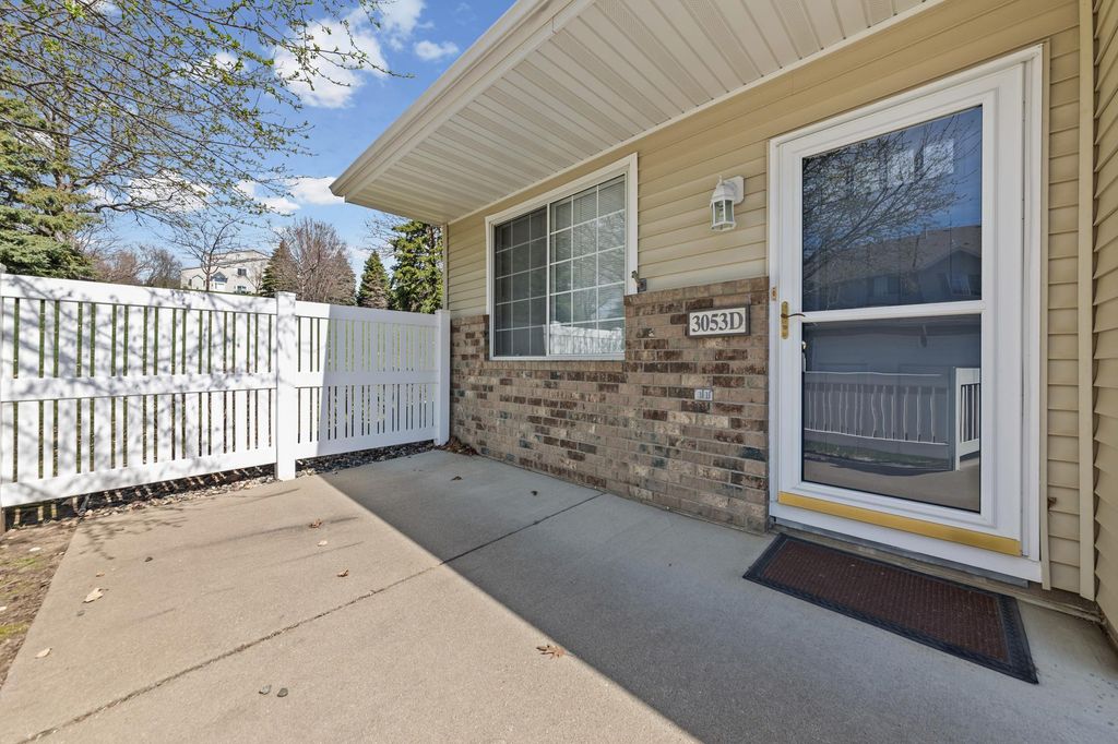 3053 Juniper Lane D, Woodbury, MN 55125 — photo 5