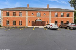 1025 Ogden Avenue, Lisle, IL 60532