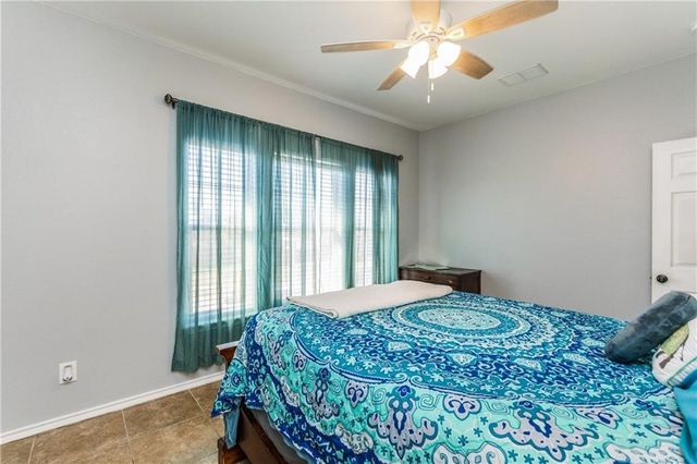 2626 Wool Dr, Corpus Christi, TX 78414