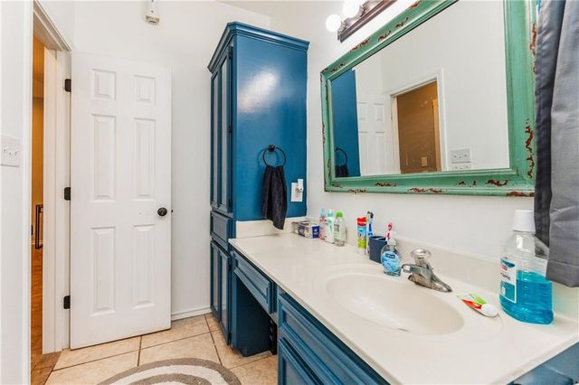 2626 Wool Dr, Corpus Christi, TX 78414