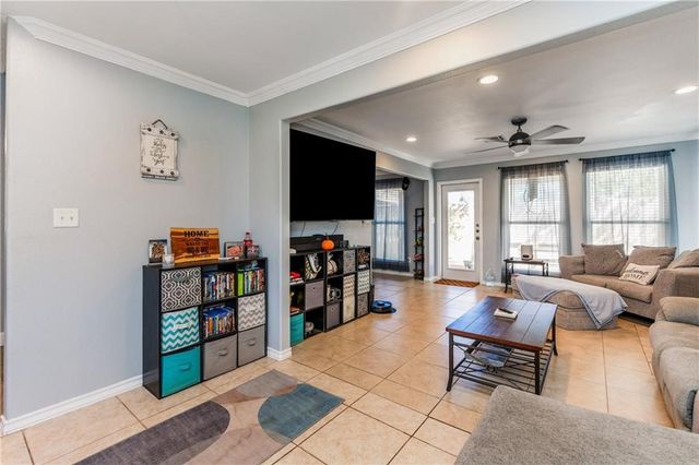 2626 Wool Dr, Corpus Christi, TX 78414