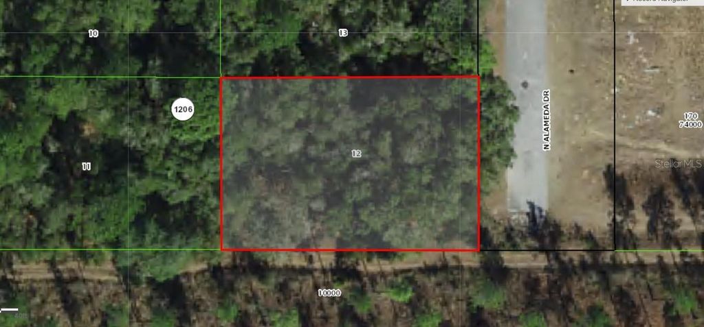 8000 N ALAMEDA DRIVE, Dunnellon, FL 34434
