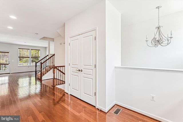 8210 HERITAGE CROSSING COURT, Manassas, VA 20109