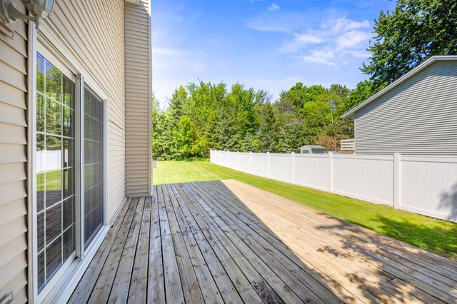 11516 100th Place N, Maple Grove, MN 55369