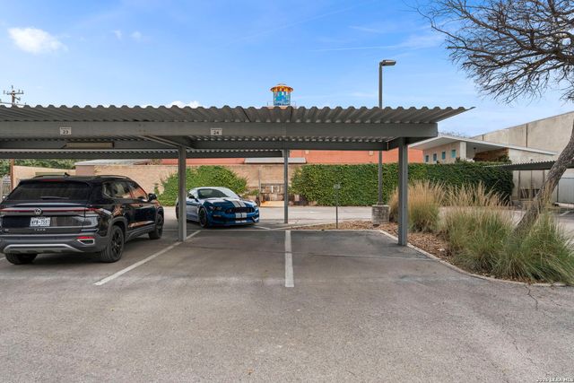 1401 S Flores St Apt 215, San Antonio, TX 78204