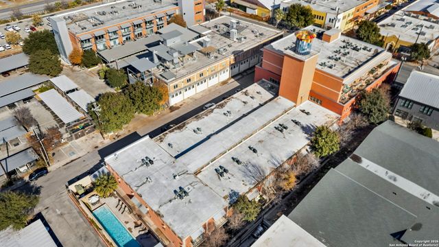 1401 S Flores St Apt 215, San Antonio, TX 78204