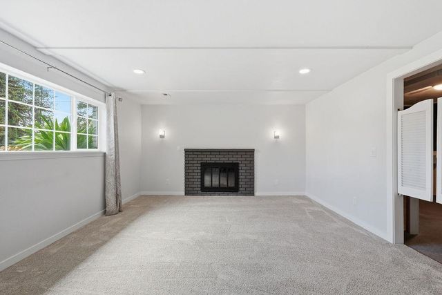 1405 E 35th Ave, Spokane, WA 99203