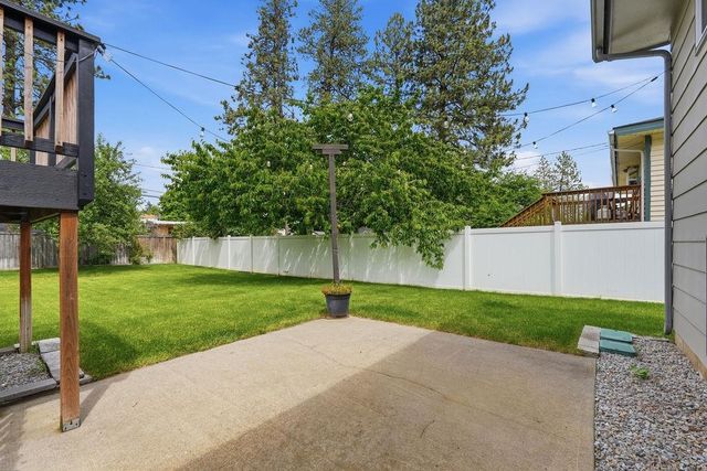 1405 E 35th Ave, Spokane, WA 99203