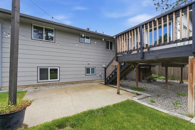 1405 E 35th Ave, Spokane, WA 99203