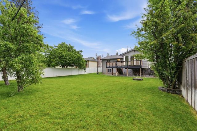 1405 E 35th Ave, Spokane, WA 99203