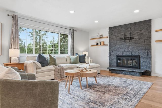1405 E 35th Ave, Spokane, WA 99203