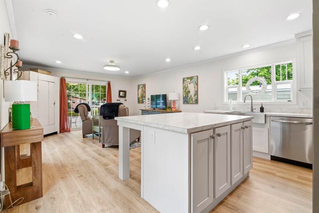 23 Crooked Island Circle, Murrells Inlet, SC 29576