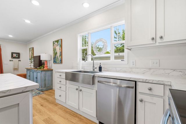 23 Crooked Island Circle, Murrells Inlet, SC 29576