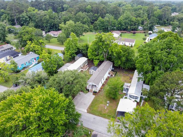 23 Crooked Island Circle, Murrells Inlet, SC 29576