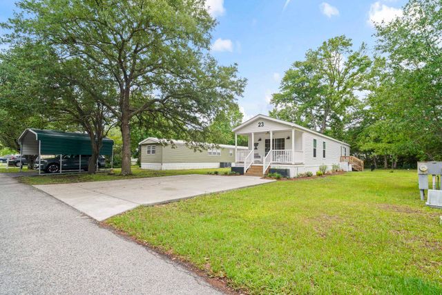 23 Crooked Island Circle, Murrells Inlet, SC 29576