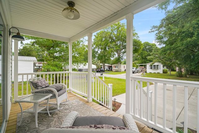 23 Crooked Island Circle, Murrells Inlet, SC 29576