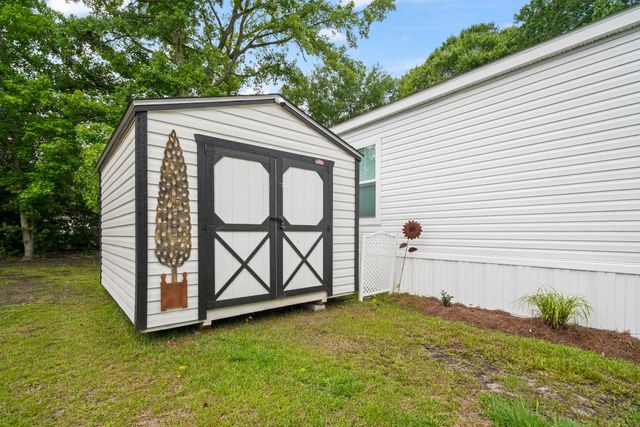 23 Crooked Island Circle, Murrells Inlet, SC 29576