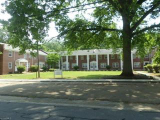 611 Maple Avenue R, Reidsville, NC 27320