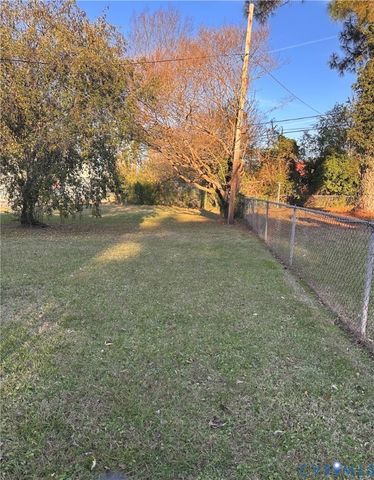 4018 Norborne Rd, Ampthill, VA 23234