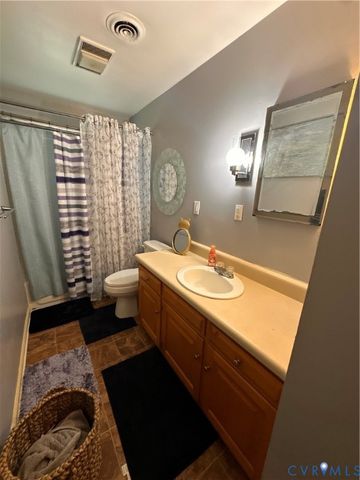 4018 Norborne Rd, Ampthill, VA 23234