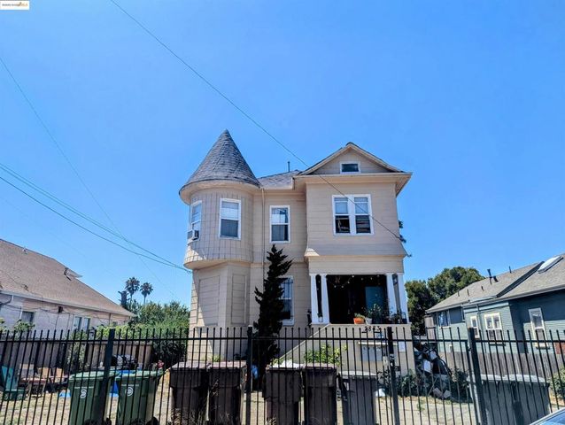 2883 Brookdale Avenue, Oakland, CA 94602